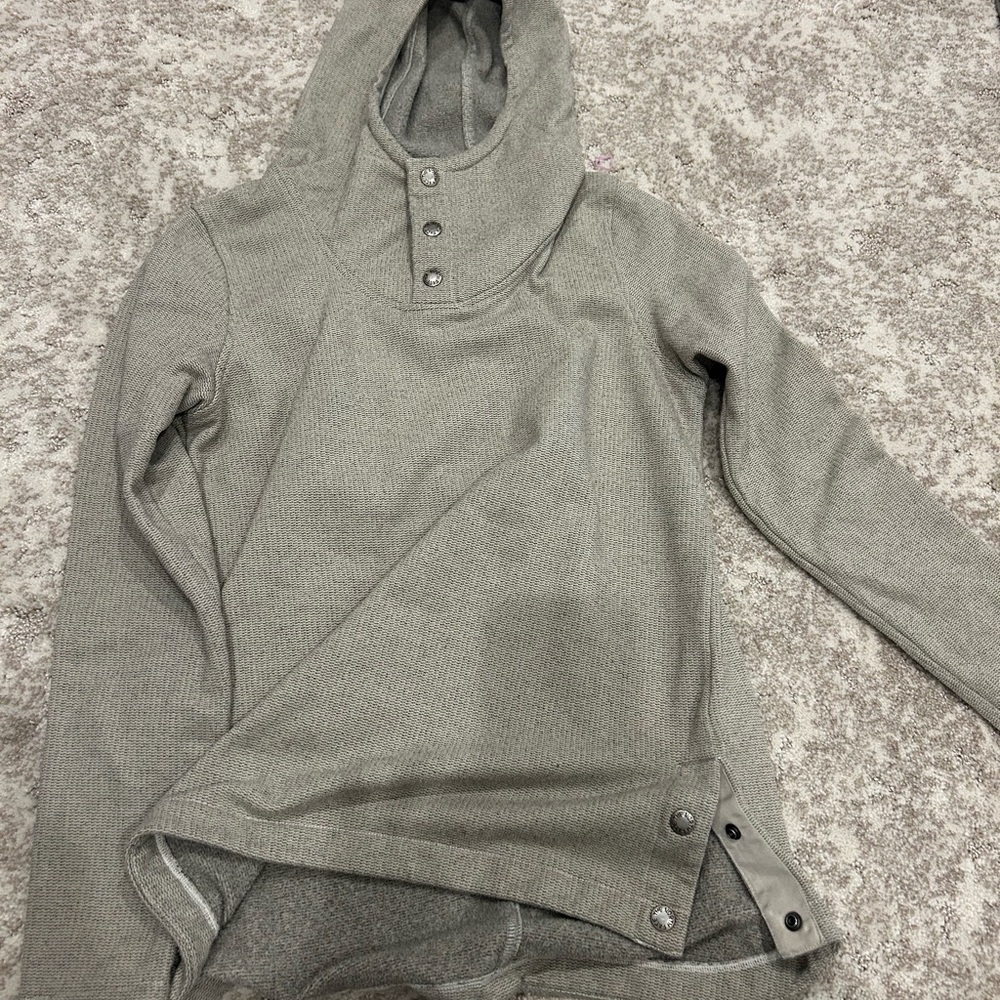 Men's Button-Neck Hooded Sweater in Gray